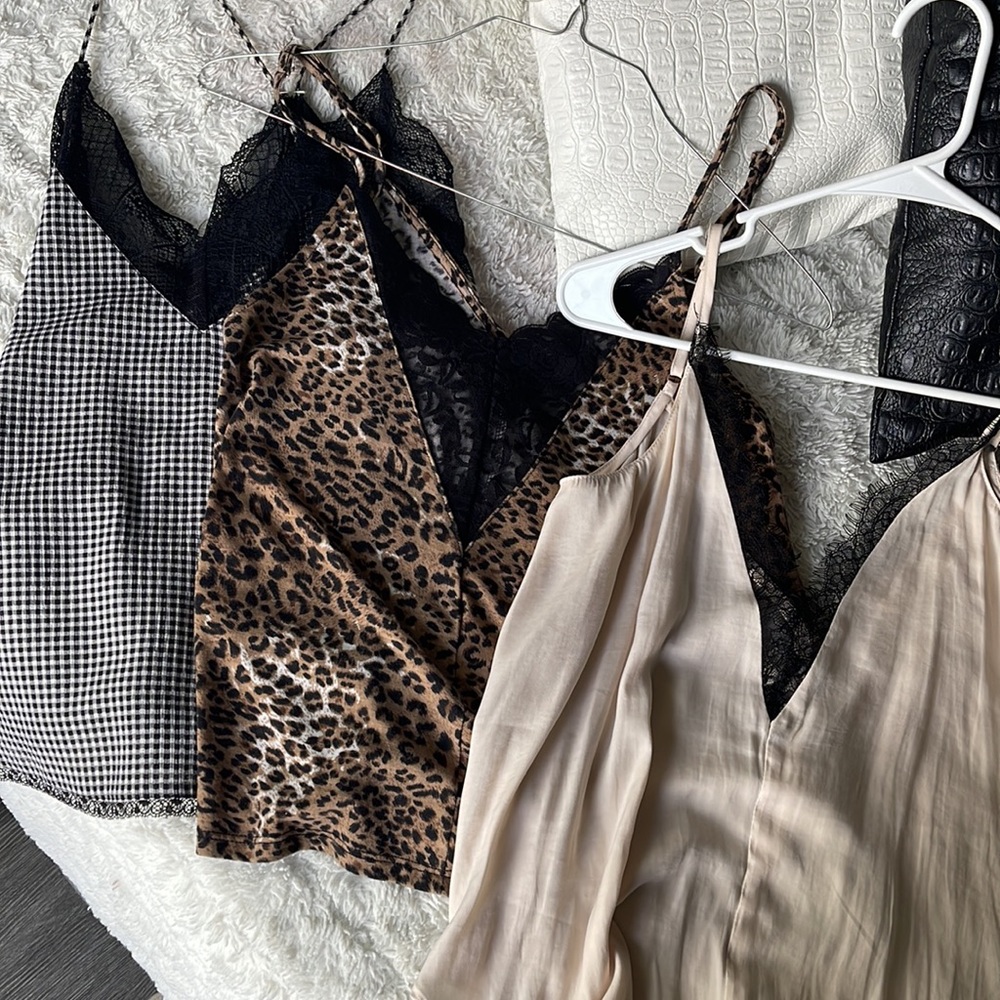 VICI Lace Tank Top Bundle